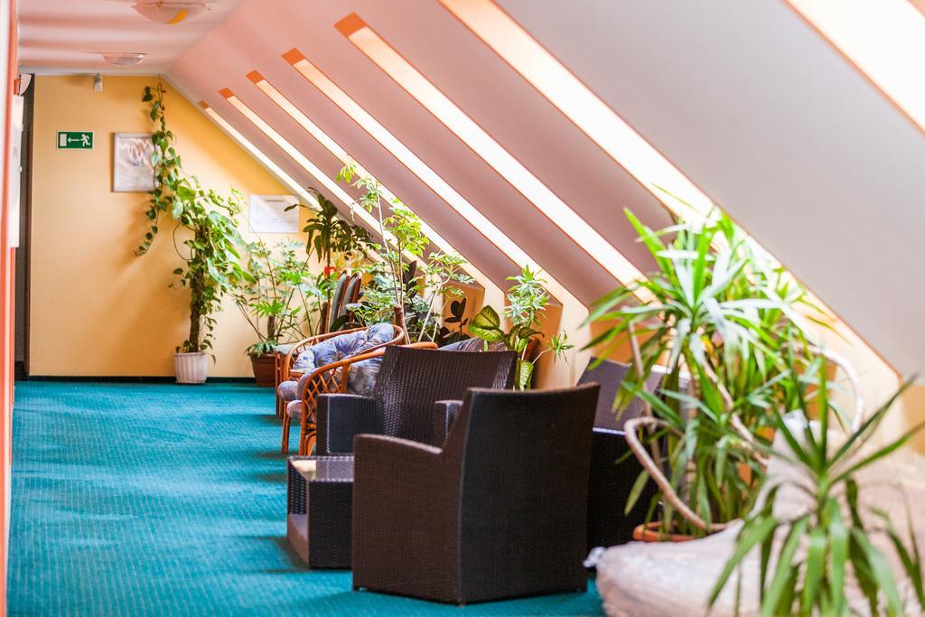 Hotel Court Wellness&Spa Kędzierzyn-Koźle Εξωτερικό φωτογραφία