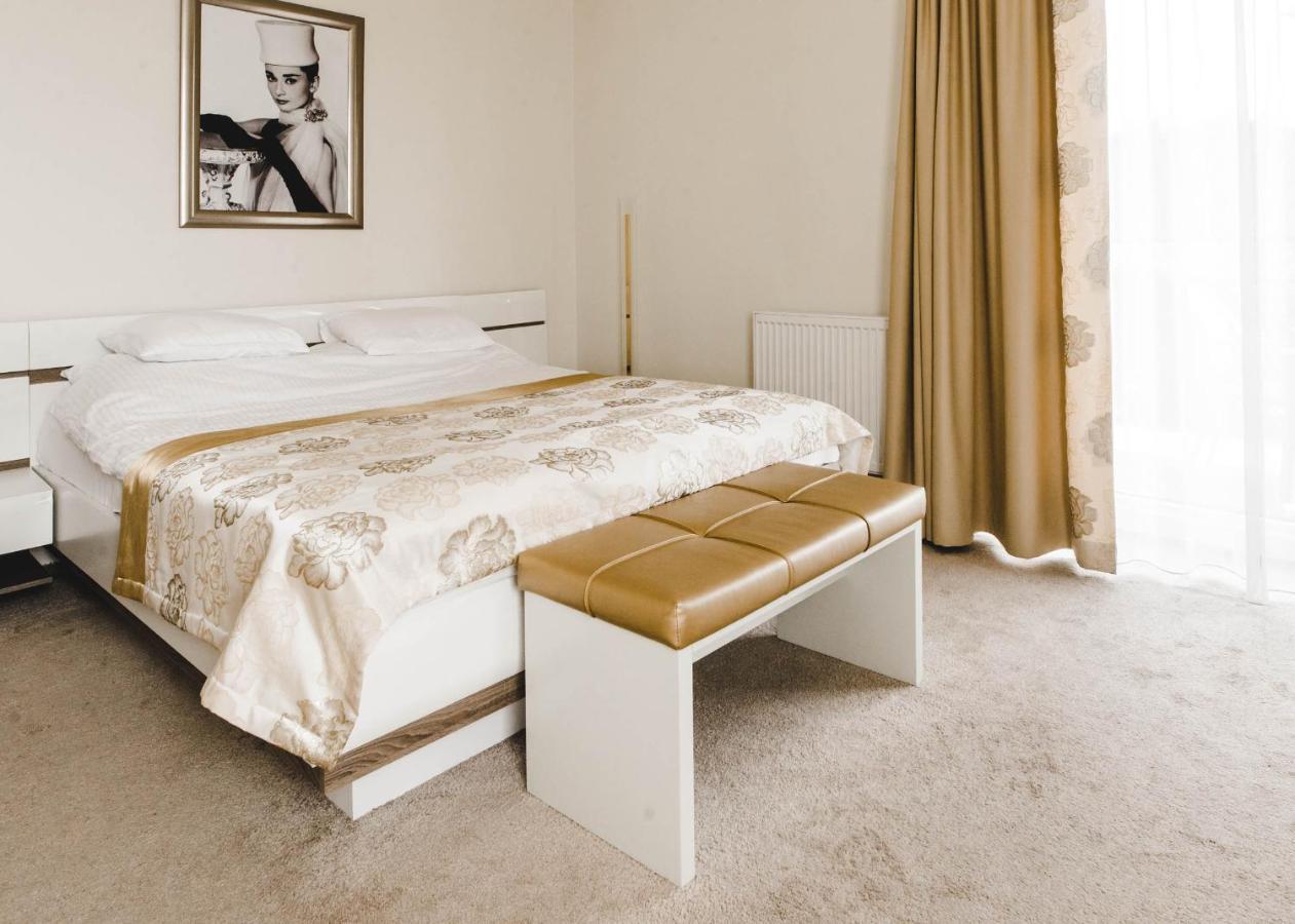 Hotel Court Wellness&Spa Kędzierzyn-Koźle Εξωτερικό φωτογραφία